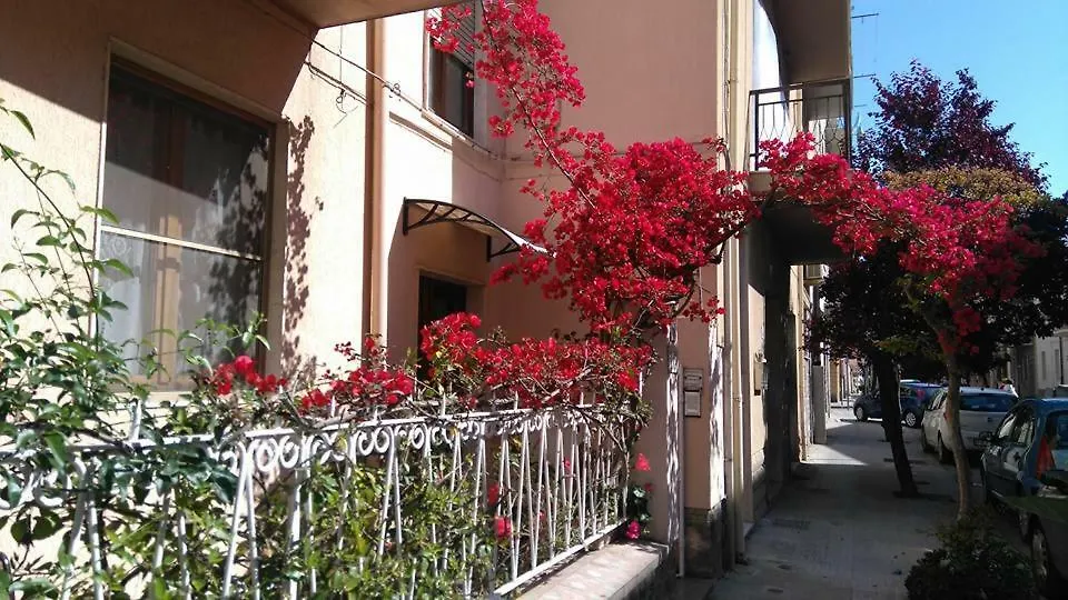 Bed And Breakfast Hibiscus 알게로 0*,
